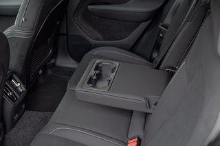 Volvo EX40 Single Motor Extended Range RWD Ultra Black Edition AHK*Schiebedach*Standheizung - bilder 8