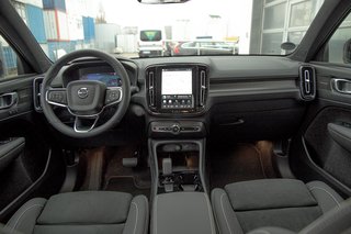 Volvo EX40 Single Motor Extended Range RWD Ultra Black Edition AHK*Schiebedach*Standheizung - bilder 9
