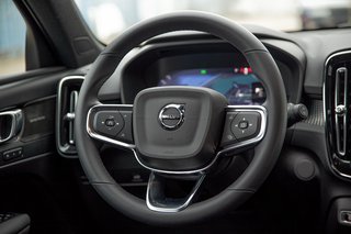 Volvo EX40 Single Motor Extended Range RWD Ultra Black Edition AHK*Schiebedach*Standheizung - bilder 10