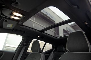 Volvo EX40 Single Motor Extended Range RWD Ultra Black Edition AHK*Schiebedach*Standheizung - bilder 21