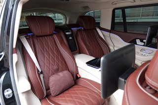 Mercedes-Benz GLS 600 Maybach 4Matic First-Class-Paket - photo 16
