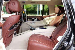 Mercedes-Benz GLS 600 Maybach 4Matic First-Class-Paket - photo 13