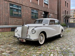 Mercedes-Benz 300 Adenauer Komplett restauriert mit Gutachten - Note 1 - photo 1