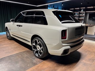 Rolls-Royce Cullian Black Badge 2026 4 Seats I star headliner I star tailgate I Immersive Seating - bilder 5