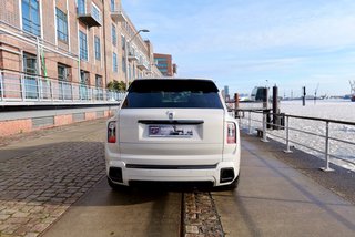 Rolls-Royce Cullian Black Badge 2026 4 Seats I star headliner I star tailgate I Shelby Grey - foto 3