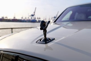 Rolls-Royce Cullian Black Badge 2026 4 Seats I star headliner I star tailgate I Shelby Grey - foto 6