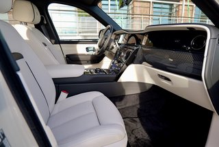 Rolls-Royce Cullian Black Badge 2026 4 Seats I star headliner I star tailgate I Shelby Grey - foto 7