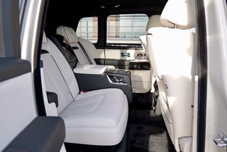 Rolls-Royce Cullian Black Badge 2026 4 Seats I star headliner I star tailgate I Shelby Grey - foto 17