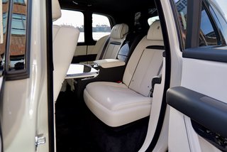 Rolls-Royce Cullian Black Badge 2026 4 Seats I star headliner I star tailgate I Shelby Grey - foto 20