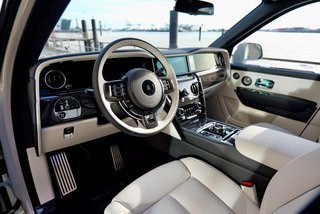 Rolls-Royce Cullian Black Badge 2026 4 Seats I star headliner I star tailgate I Shelby Grey - foto 22