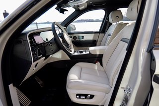 Rolls-Royce Cullian Black Badge 2026 4 Seats I star headliner I star tailgate I Shelby Grey - foto 13