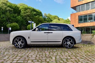 Rolls-Royce Cullian Black Badge 4 Seats I Starlight I TV I Massage Seats - photo 28