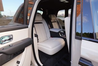 Rolls-Royce Cullian Black Badge 4 Seats I Starlight I TV I Massage Seats - photo 31