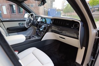 Rolls-Royce Cullian Black Badge 4 Seats I Starlight I TV I Massage Seats - photo 9