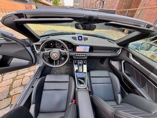 Porsche 992 Carrera Cabriolet Burmester SportDesign - bilder 11