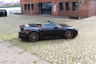 Porsche 992 Turbo Cabriolet Burmester High-End Surround - foto 26