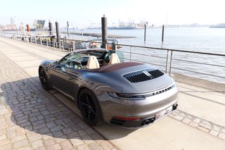 Porsche 992 Carrera 4 Cabriolet - photo 21