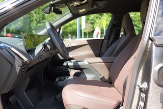 BMW IX 40 XDrive Panorama-Glasdach - foto 34