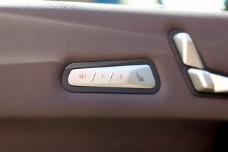 BMW IX 40 XDrive Panorama-Glasdach - foto 37