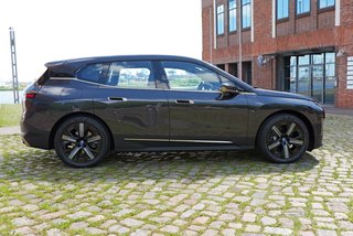 BMW IX 40 XDrive Panorama-Glasdach - foto 48