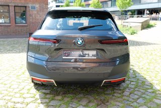 BMW IX 40 XDrive Panorama-Glasdach - foto 4