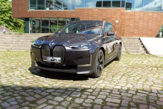 BMW IX 40 XDrive Panorama-Glasdach - foto 2