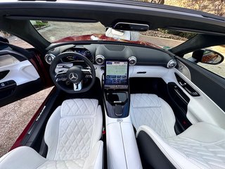 Mercedes-Benz SL 43 AMG Night-Paket - bilder 10
