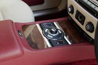 Rolls-Royce Ghost - photo 12