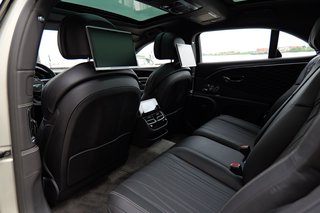 Bentley Flying Spur 6.0 W12 4 Wheel drive 1 Edition - bilder 25