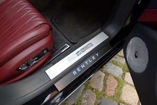 Bentley Flying Spur 6.0 W12 4 Mulliner First Edition - foto 37