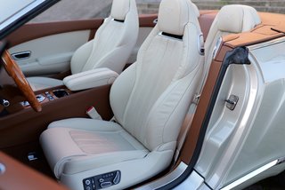 Bentley Continental GTC - foto 10