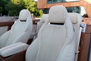 Bentley Continental GTC - foto 23