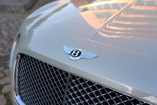 Bentley Continental GTC - foto 30