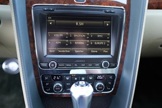 Bentley Continental GT Coupe V8 4WD Full service record from Bentley - foto 10