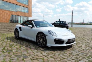 Porsche 991 Turbo Cabriolet - photo 37