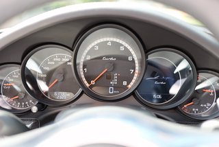 Porsche 991 Turbo Cabriolet - photo 23