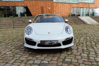 Porsche 991 Turbo Cabriolet - photo 3