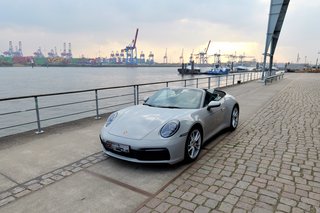 Porsche 992 Carrera 4 Cabriolet Sportsitze BOSE - foto 29