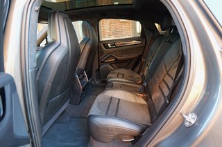 Porsche Cayenne Coupe GTS - photo 13