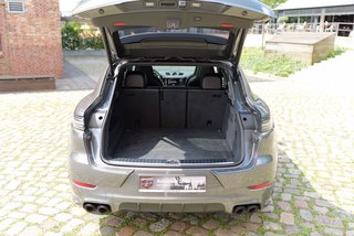 Porsche Cayenne Coupe GTS - photo 14