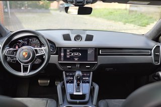 Porsche Cayenne Coupe GTS - photo 10