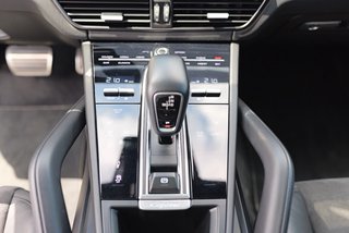 Porsche Cayenne Coupe GTS - photo 21