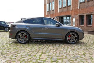 Porsche Cayenne Coupe GTS - photo 41