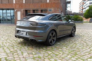 Porsche Cayenne Coupe GTS - photo 43