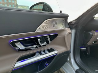 Mercedes-Benz SL 63 AMG 4 Matic - bilder 8