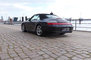 Porsche 996 Carrera 4S Cabriolet Deutsches Fahrzeug Nachlackierungsfrei - foto 72