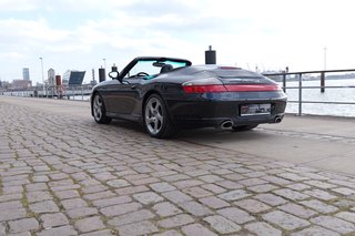 Porsche 996 Carrera 4S Cabriolet Deutsches Fahrzeug Nachlackierungsfrei - foto 73