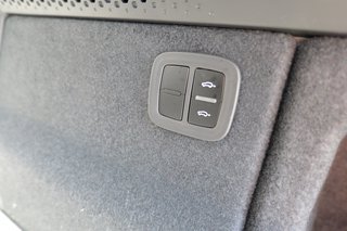 Porsche Macan Electric 4 - foto 18