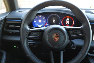Porsche Macan Electric 4 - foto 10