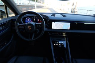 Porsche Macan Electric 4 - foto 25